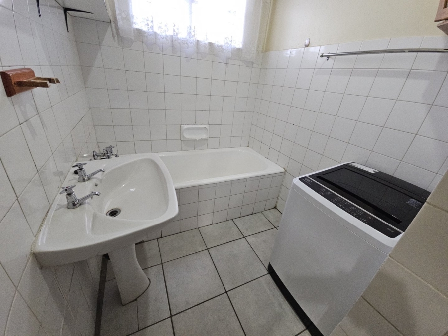 2 Bedroom Property for Sale in Barry Hertzog Park KwaZulu-Natal