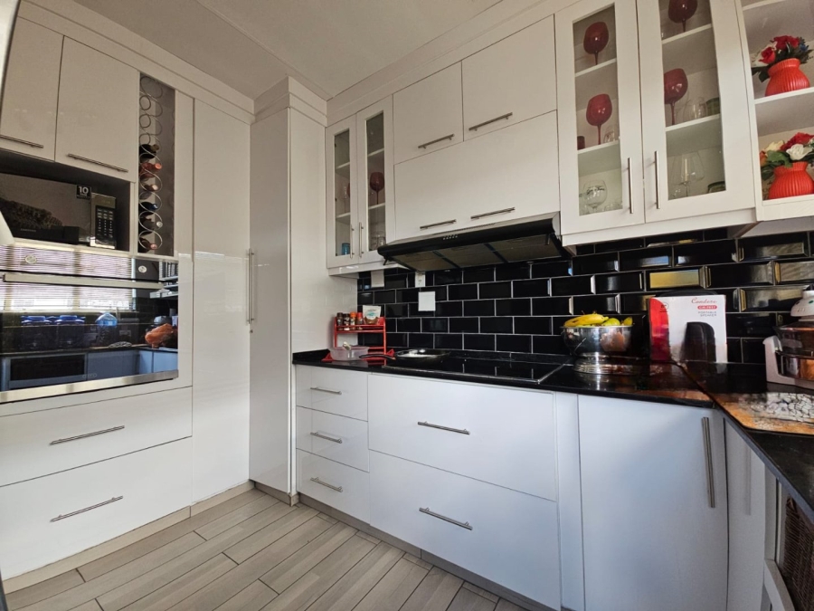 3 Bedroom Property for Sale in Arborpark KwaZulu-Natal