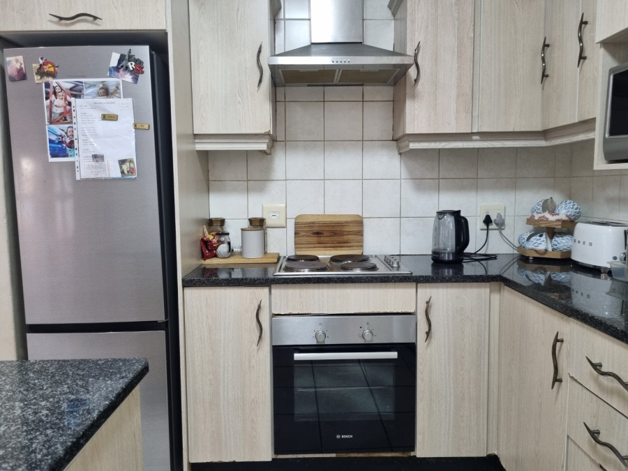 3 Bedroom Property for Sale in Lincoln Meade KwaZulu-Natal