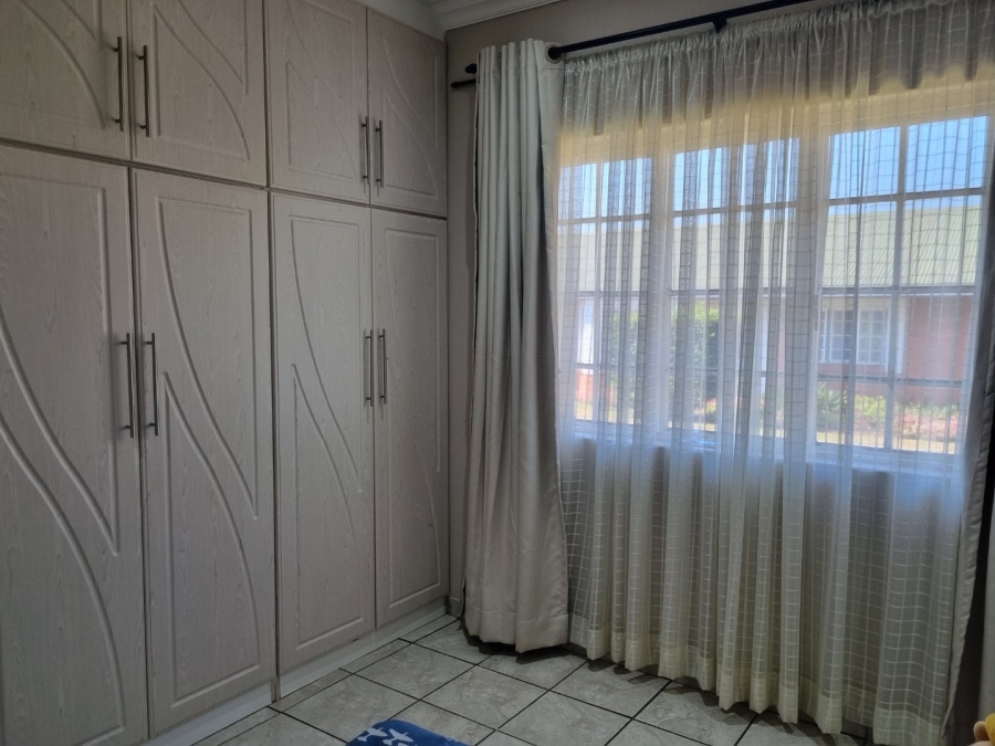 3 Bedroom Property for Sale in Lincoln Meade KwaZulu-Natal