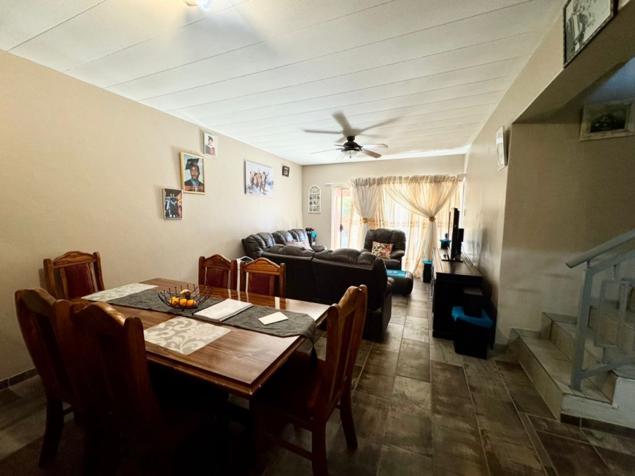 3 Bedroom Property for Sale in Huttenheights KwaZulu-Natal