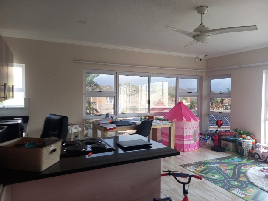 4 Bedroom Property for Sale in Shelly Beach KwaZulu-Natal