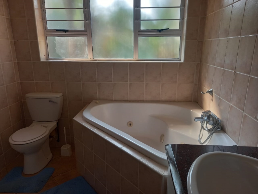4 Bedroom Property for Sale in Shelly Beach KwaZulu-Natal