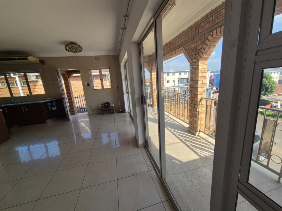 To Let 3 Bedroom Property for Rent in Bluff KwaZulu-Natal