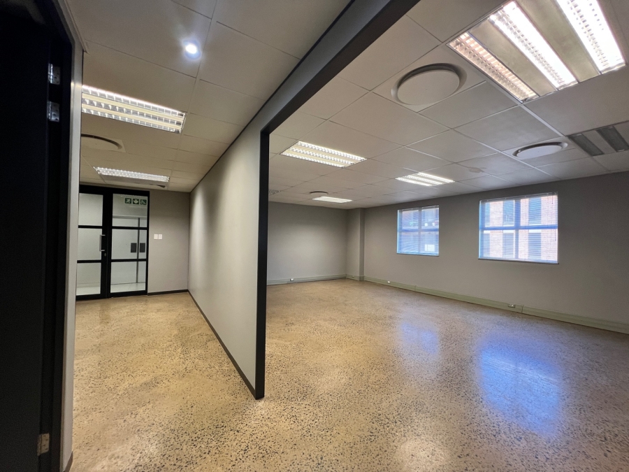To Let commercial Property for Rent in Umhlanga Ridge KwaZulu-Natal