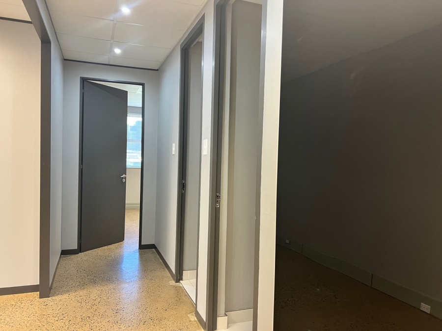 To Let commercial Property for Rent in Umhlanga Ridge KwaZulu-Natal