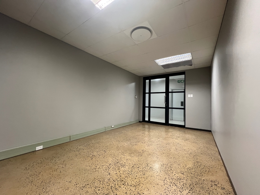 To Let commercial Property for Rent in Umhlanga Ridge KwaZulu-Natal