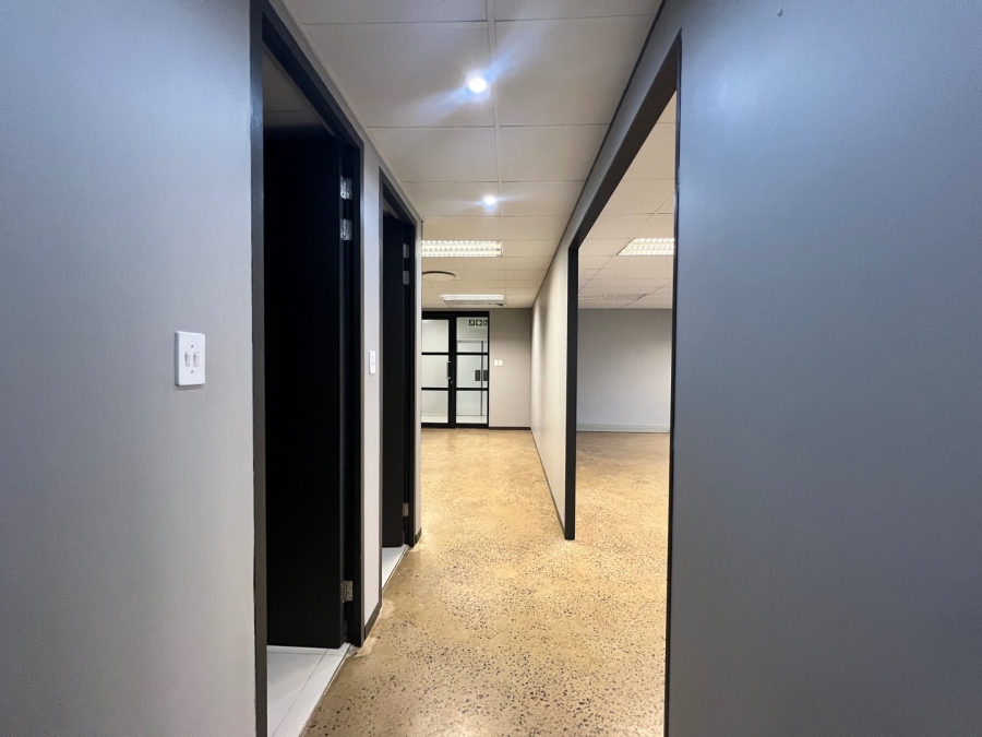 To Let commercial Property for Rent in Umhlanga Ridge KwaZulu-Natal