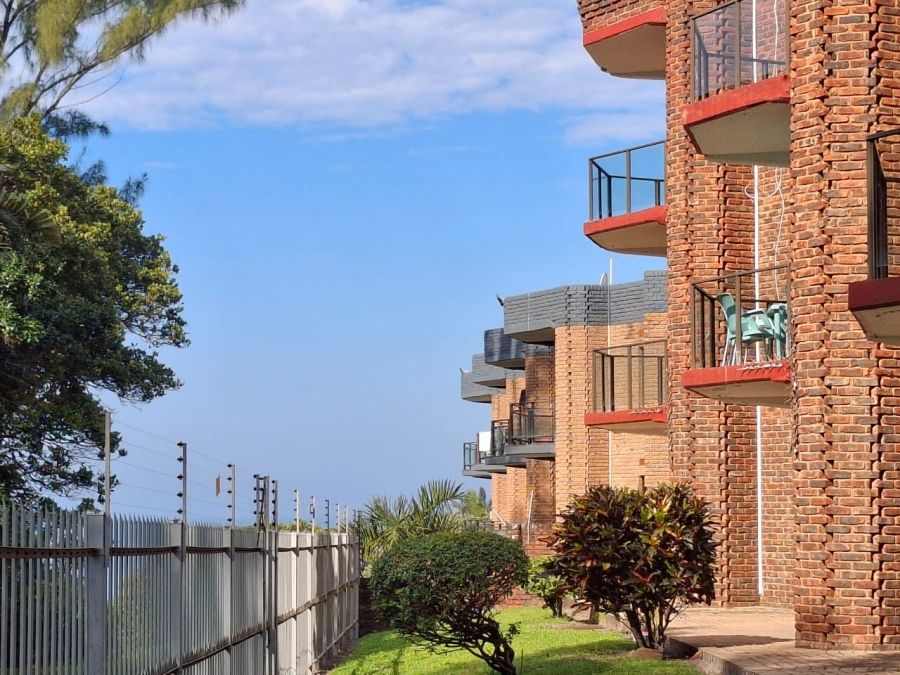 2 Bedroom Property for Sale in Uvongo KwaZulu-Natal