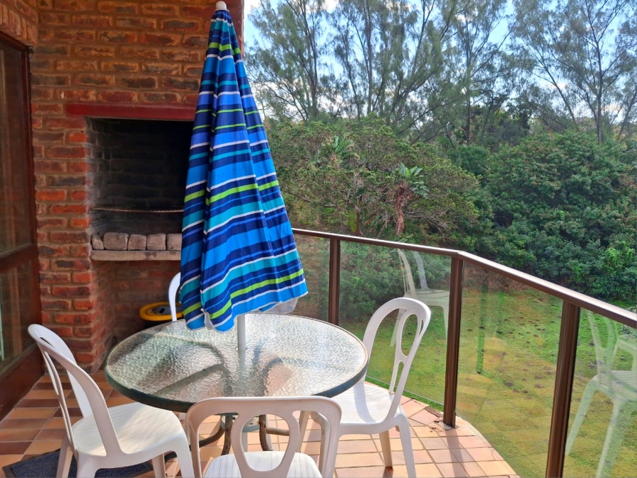 2 Bedroom Property for Sale in Uvongo KwaZulu-Natal