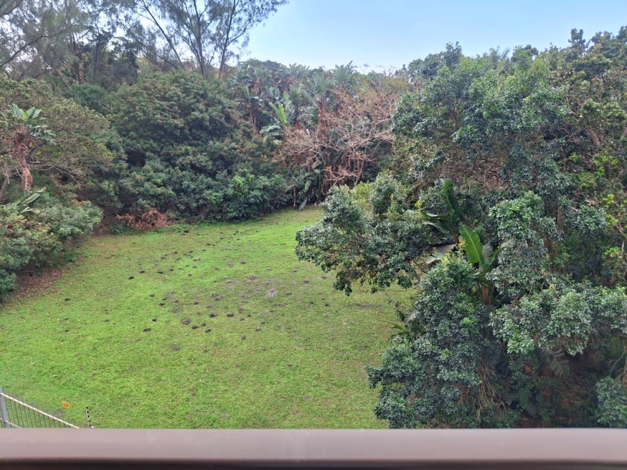 2 Bedroom Property for Sale in Uvongo KwaZulu-Natal