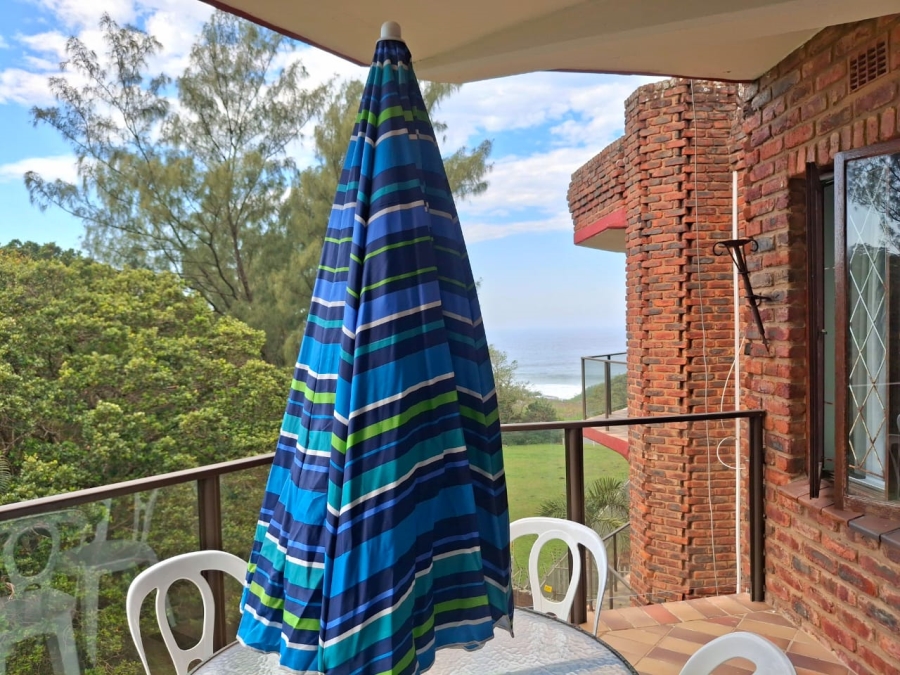 2 Bedroom Property for Sale in Uvongo KwaZulu-Natal