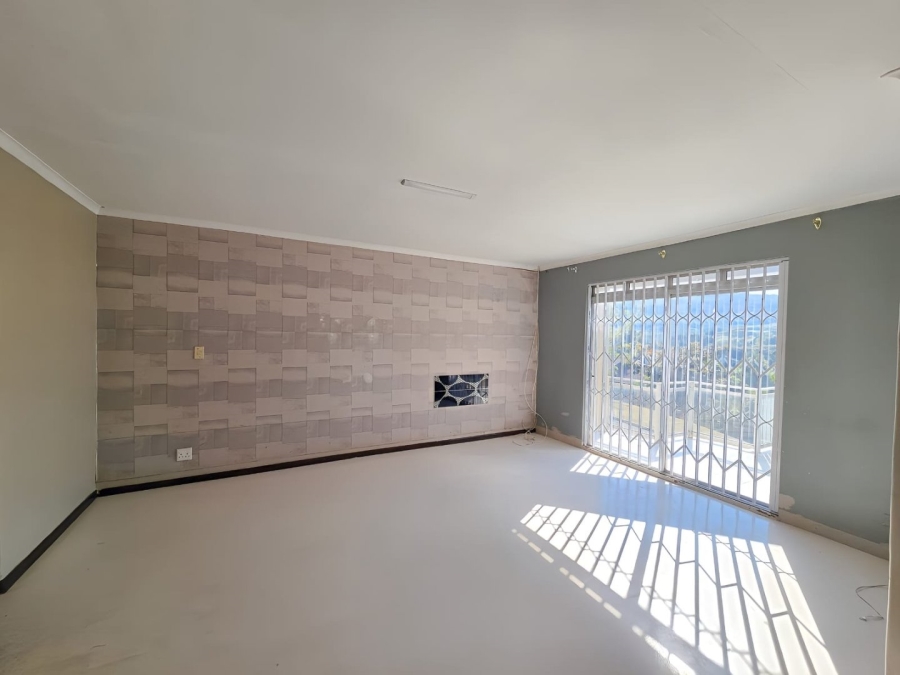 To Let 3 Bedroom Property for Rent in Genazzano KwaZulu-Natal
