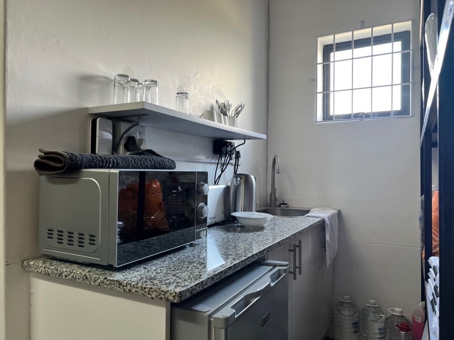 To Let commercial Property for Rent in Umhlanga Ridge KwaZulu-Natal