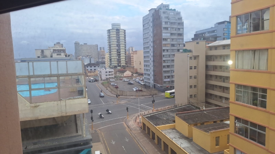 To Let 2 Bedroom Property for Rent in South Beach KwaZulu-Natal