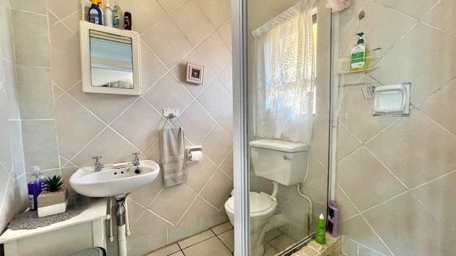 3 Bedroom Property for Sale in Beacon Rocks KwaZulu-Natal