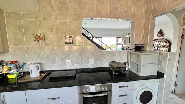 3 Bedroom Property for Sale in Beacon Rocks KwaZulu-Natal