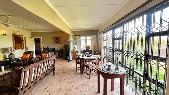 3 Bedroom Property for Sale in St Michaels On Sea KwaZulu-Natal