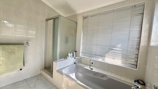 3 Bedroom Property for Sale in St Michaels On Sea KwaZulu-Natal