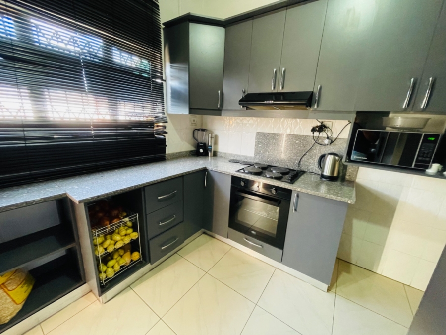 2 Bedroom Property for Sale in Mpumalanga KwaZulu-Natal