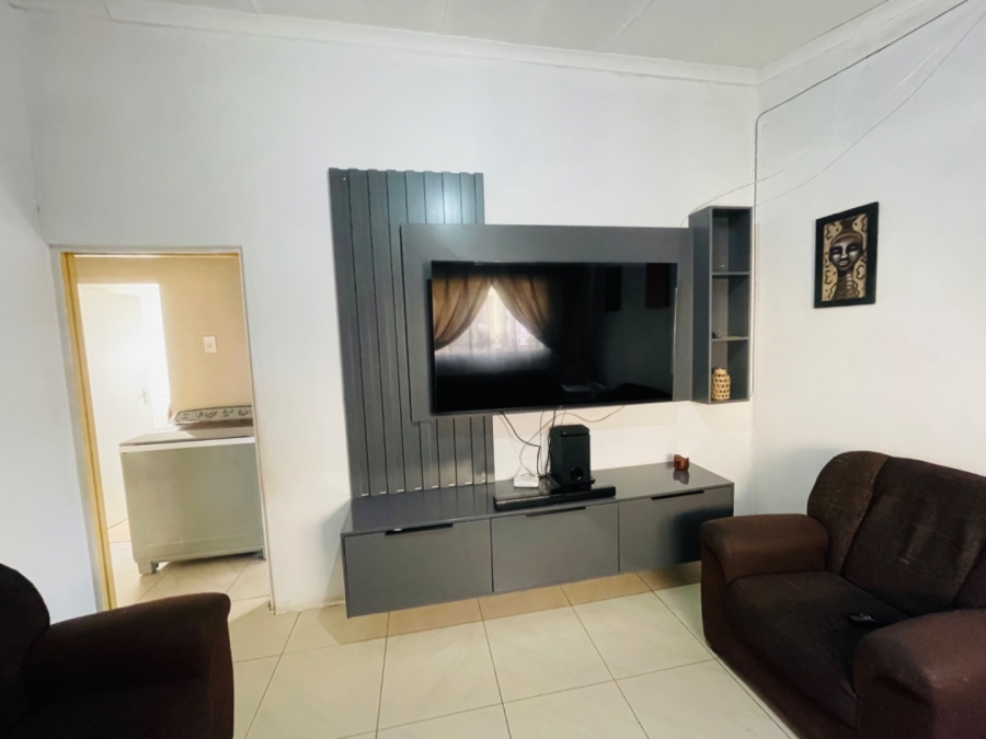 2 Bedroom Property for Sale in Mpumalanga KwaZulu-Natal