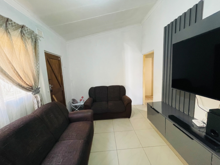 2 Bedroom Property for Sale in Mpumalanga KwaZulu-Natal