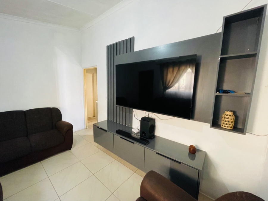 2 Bedroom Property for Sale in Mpumalanga KwaZulu-Natal