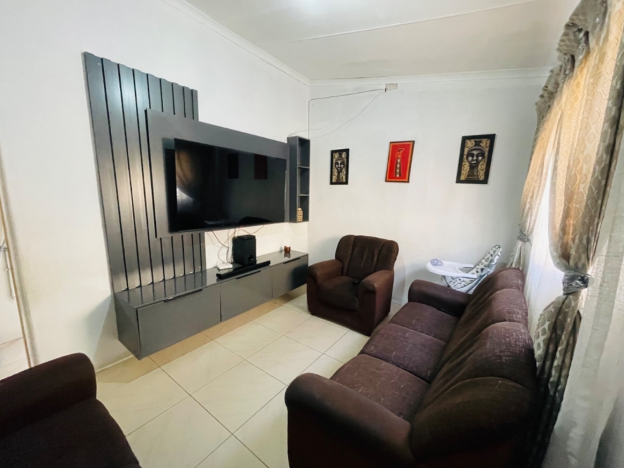 2 Bedroom Property for Sale in Mpumalanga KwaZulu-Natal