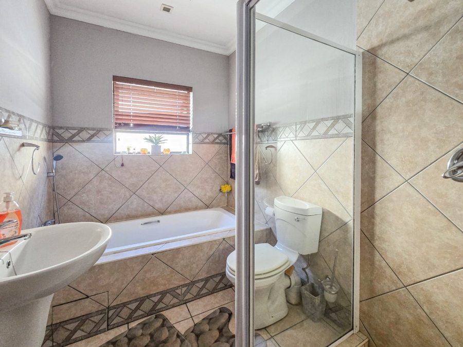 3 Bedroom Property for Sale in Shelly Beach KwaZulu-Natal