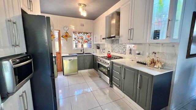 3 Bedroom Property for Sale in Uvongo KwaZulu-Natal