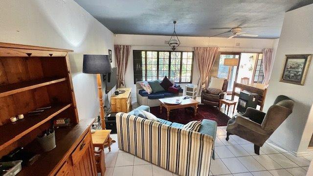 3 Bedroom Property for Sale in Uvongo KwaZulu-Natal