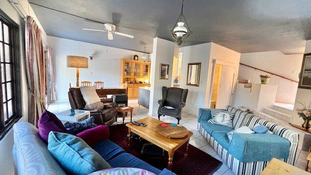 3 Bedroom Property for Sale in Uvongo KwaZulu-Natal