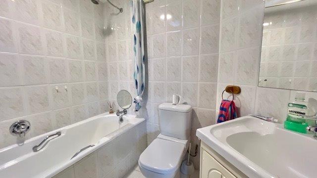 3 Bedroom Property for Sale in Uvongo KwaZulu-Natal