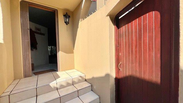 3 Bedroom Property for Sale in Uvongo KwaZulu-Natal