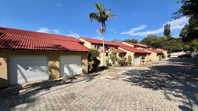 3 Bedroom Property for Sale in Uvongo KwaZulu-Natal