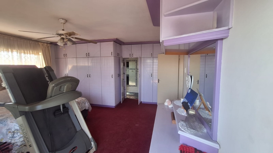 3 Bedroom Property for Sale in Dawncrest KwaZulu-Natal