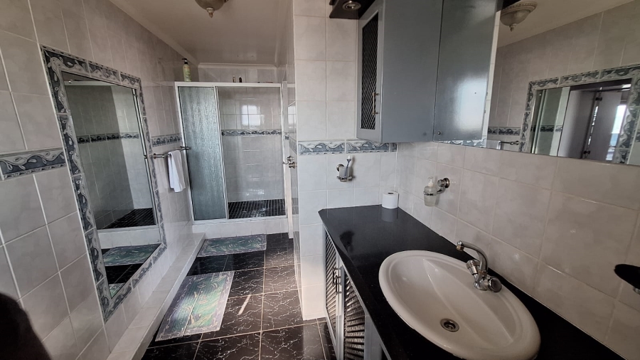 3 Bedroom Property for Sale in Dawncrest KwaZulu-Natal