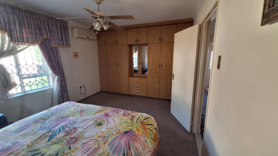 3 Bedroom Property for Sale in Dawncrest KwaZulu-Natal
