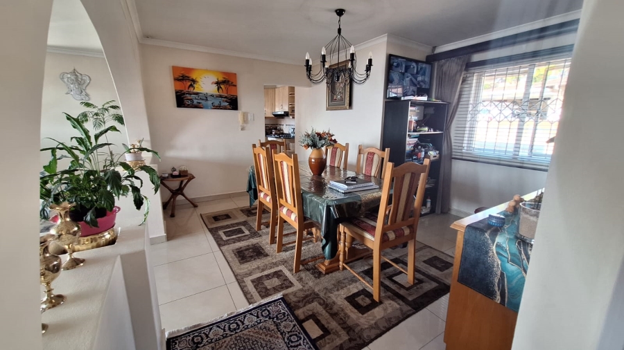 3 Bedroom Property for Sale in Dawncrest KwaZulu-Natal