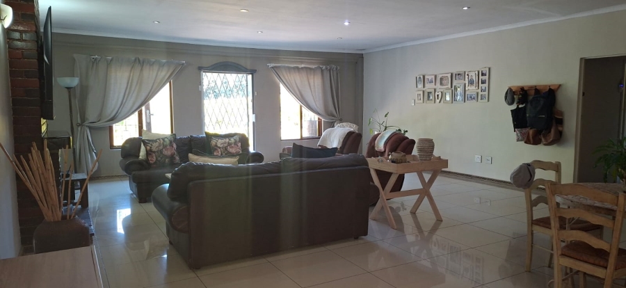 4 Bedroom Property for Sale in Hillcrest Park KwaZulu-Natal