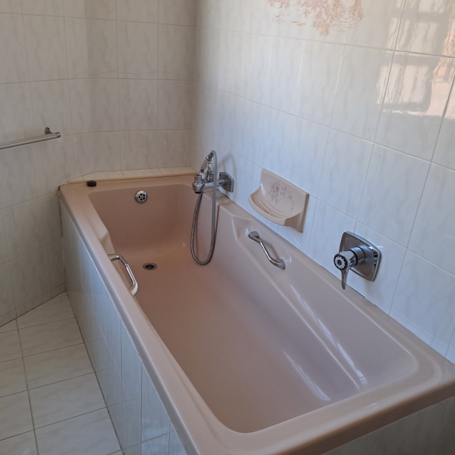 3 Bedroom Property for Sale in Scottburgh South KwaZulu-Natal