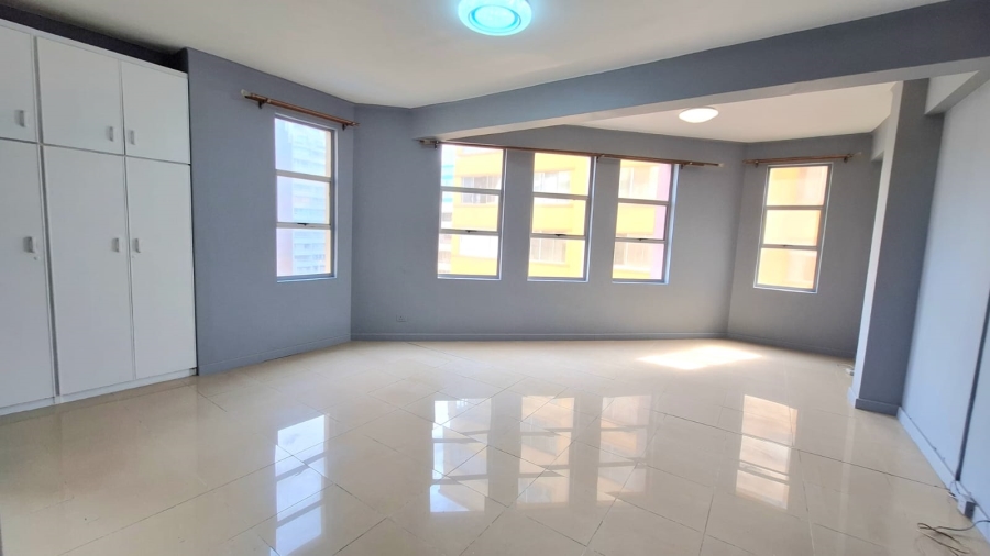 2 Bedroom Property for Sale in South Beach KwaZulu-Natal