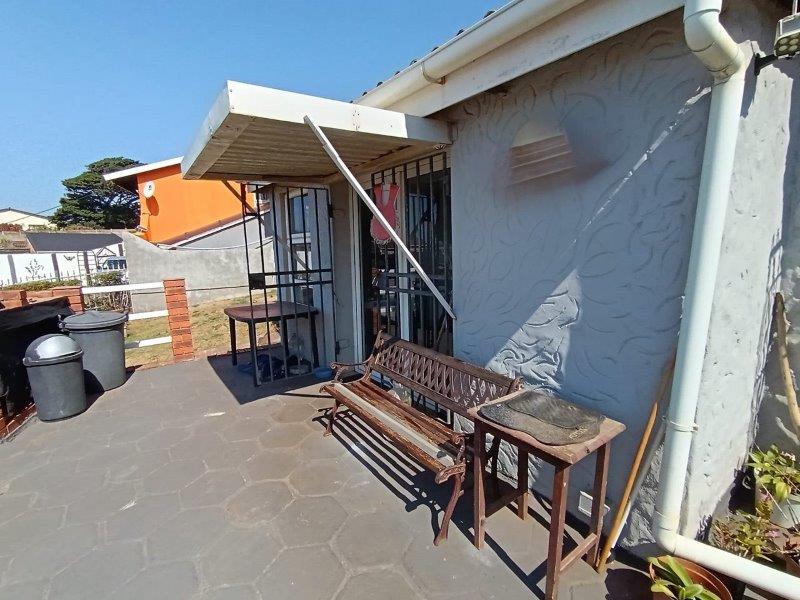 4 Bedroom Property for Sale in Mtwalume KwaZulu-Natal