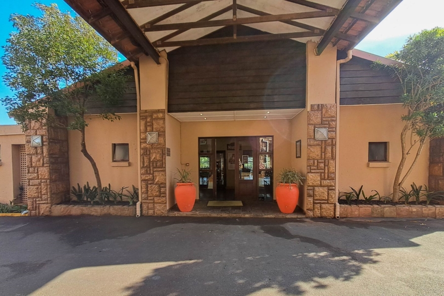 1 Bedroom Property for Sale in Port Edward KwaZulu-Natal