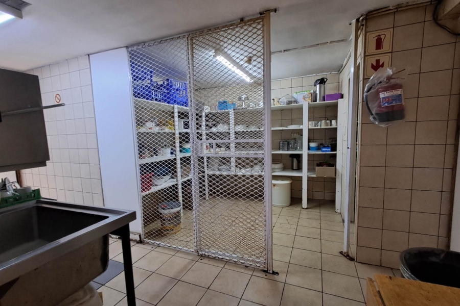 1 Bedroom Property for Sale in Port Edward KwaZulu-Natal
