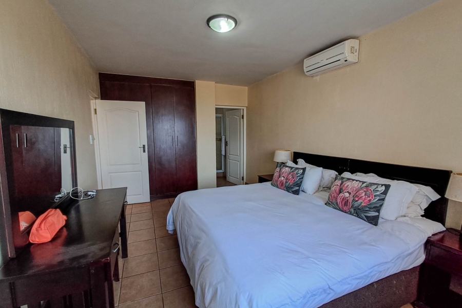 1 Bedroom Property for Sale in Port Edward KwaZulu-Natal