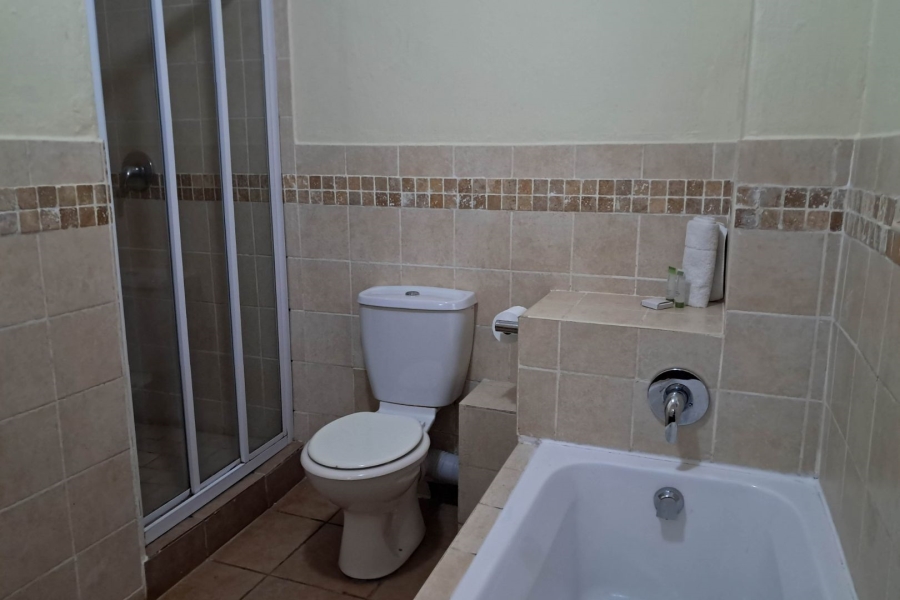 1 Bedroom Property for Sale in Port Edward KwaZulu-Natal