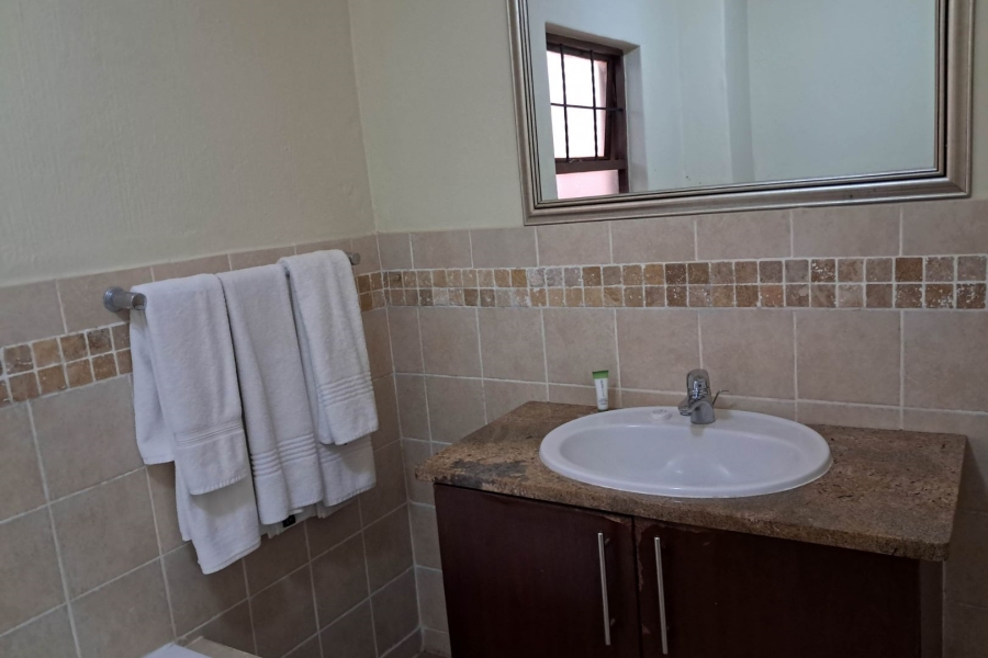 1 Bedroom Property for Sale in Port Edward KwaZulu-Natal