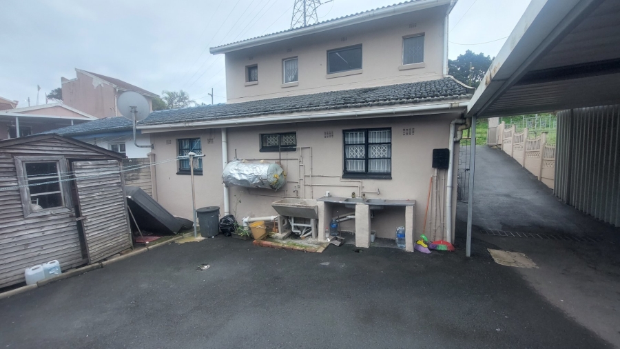 4 Bedroom Property for Sale in Havenside KwaZulu-Natal