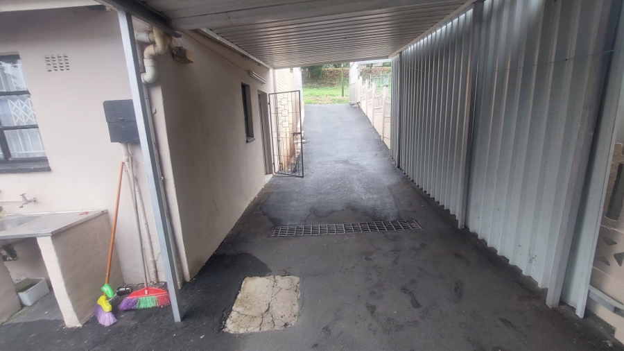 4 Bedroom Property for Sale in Havenside KwaZulu-Natal